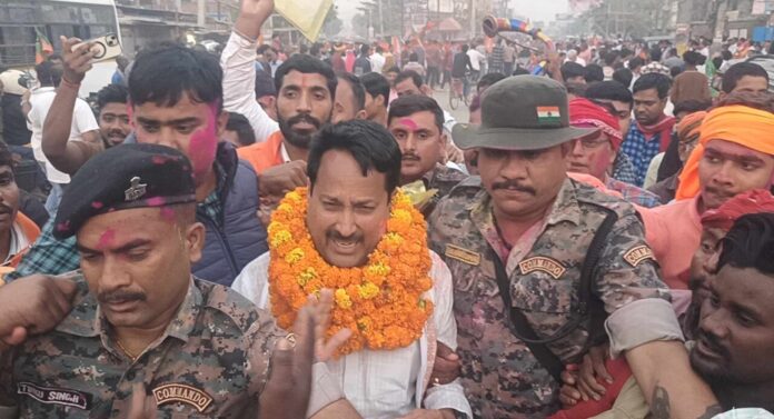 Bihar Elections 2025: पश्चिम चंपारण का जनादेश, कहीं थ्रिलर मुकाबला तो कहीं एकतरफा जीत; NDA का दबदबा बरकरार