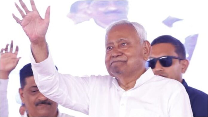Bihar CM Oath : आज इस्तीफा देकर नया दावा पेश करेंगे नीतीश कुमार, नई सरकार के गठन की प्रक्रिया होगी शुरू