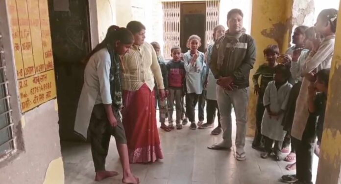 Rajasthan: हलैना में फीमेल डॉग का आतंक! स्कूल के 27 लोग घायल, प्रशासन पर उठ रहे सवाल