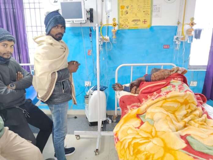 Bihar Fire News: सहरसा में बिजली के तार से शॉर्ट सर्किट, पिकअप वैन और चार झोपड़ियां जलकर राख