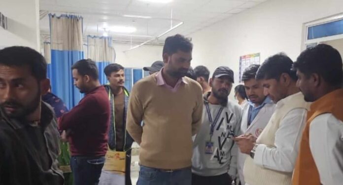 Bihar News: प्रेम-प्रसंग का खौफनाक अंजाम! युवक की चाकू से हत्या, खेत में लहूलुहान हालत में मिला शव