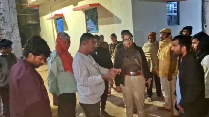 Bihar Crime: बाढ़ के गोसाईमठ में दहशत, युवक के घर तक पीछा कर मारपीट; दो राउंड फायरिंग से मची अफरातफरी
