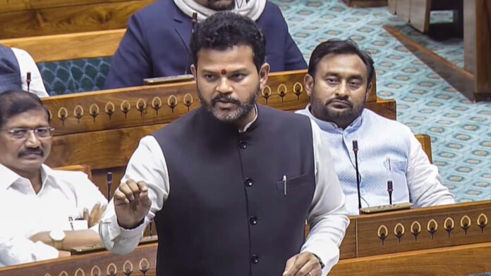 Indigo Crisis:'पूरे साल हवाई टिकटों की कीमतों को नहीं कर सकते नियंत्रित', उड्डयन मंत्री का हवाई किराये पर बड़ा बयान