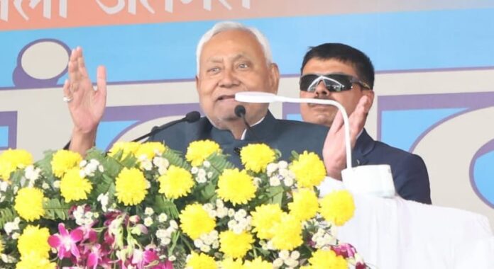 Bihar: सीएम नीतीश ने फिर दिलाई लालू राज की याद, समृद्धि यात्रा के दौरान समस्तीपुरवासियों को दी बड़ी सौगात